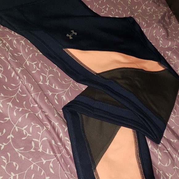 Under Armour Leggins - Picture 3 of 10